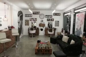 Friseursalon Haarwerk