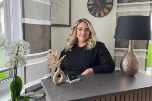 Friseursalon HAIRROOM &ndash; Anna Schlidt