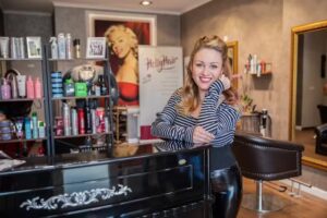 Friseursalon HollyHair