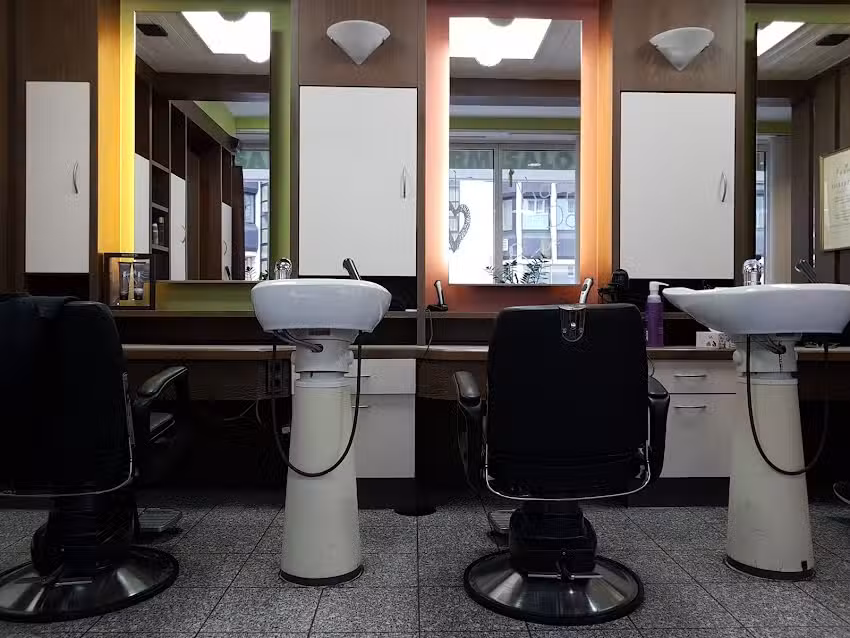 Friseursalon Lindwurm