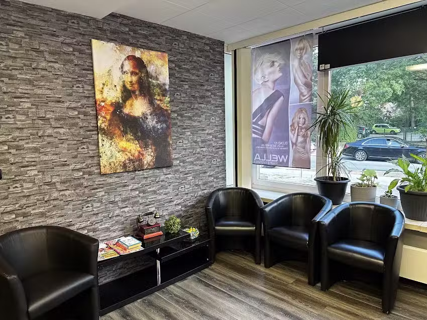 Friseursalon Mona Lisa!