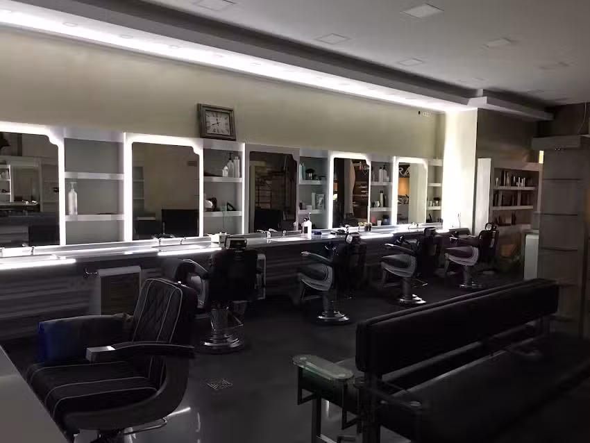 Friseursalon Paradies GmbH