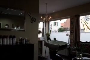 Friseursalon R&ouml;hl