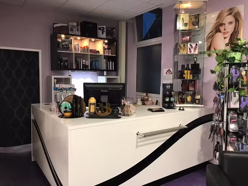 Friseurst&uuml;bchen Inh. Caroline Leistner Friseursalon