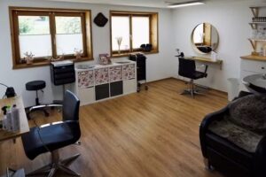 Friseurstube bei carla hehl &ndash; Paul Mitchell Focus Salon