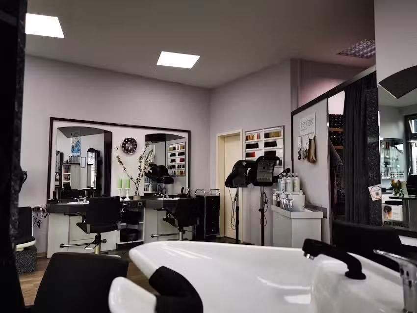 Friseurteam GmbH (Salon Clivia)