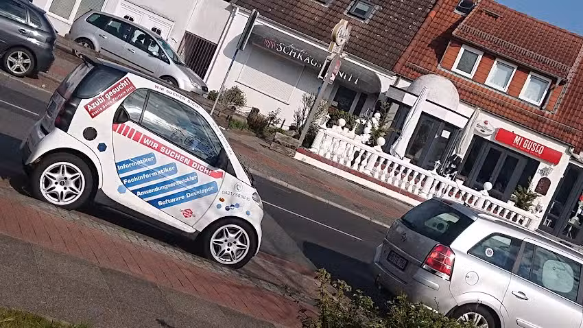 Friseurteam SCHR&Auml;GSCHNITT Birgit Hinzmann