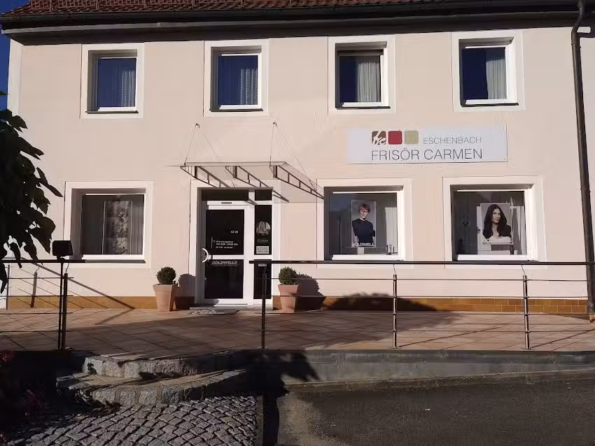 frisoer Carmen