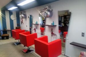 Fris&ouml;r &bdquo;Die Schere&ldquo;