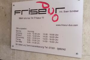 Fris&ouml;r Duo Sch&ouml;bel Kuchen