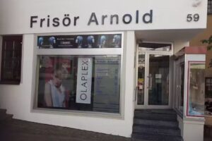 Fris&ouml;r & Kosmetik Arnold GmbH
