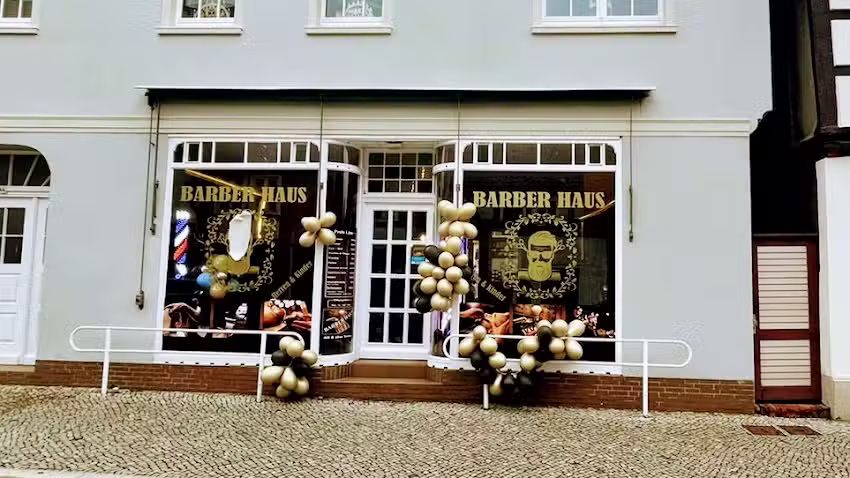 Frisuer Barber Haus Basel