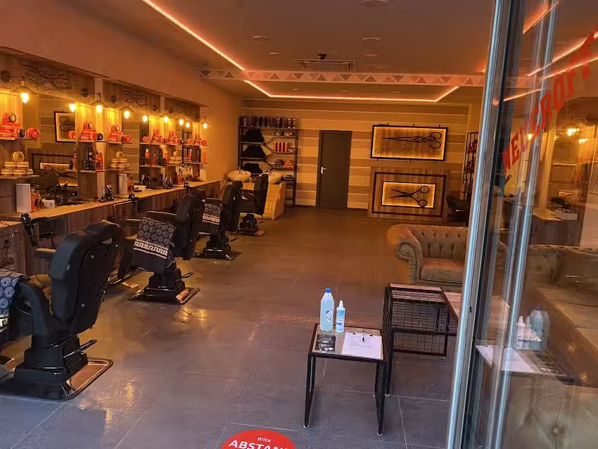 Gan style 2 Friseurladen Barbershop