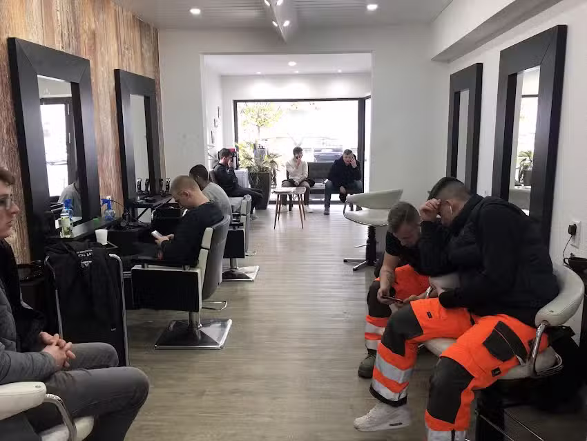 Gentlemen&rsquo;s Barber Shop