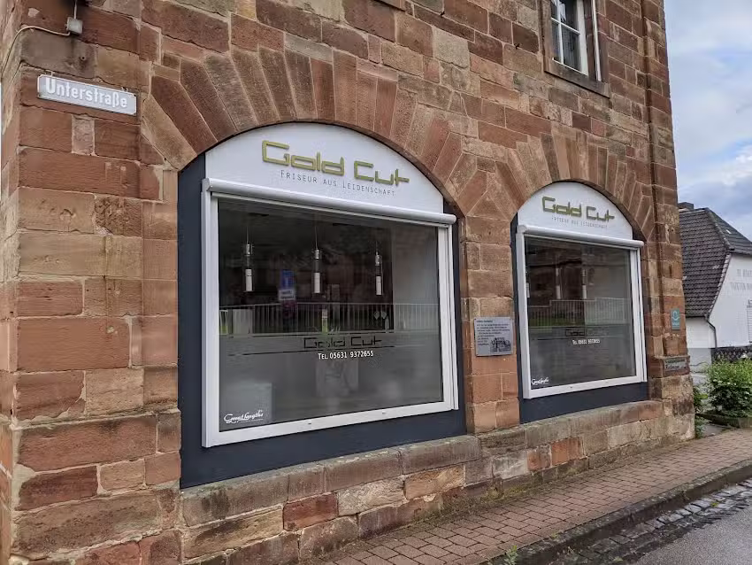 Gold Cut Friseur