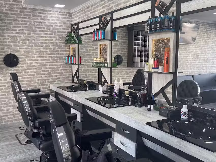 Golden Style barbershop