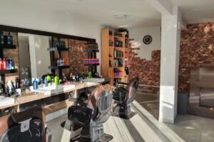 Goldene Schere Barbershop