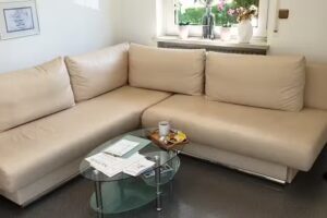 Goldene Schere Friseur