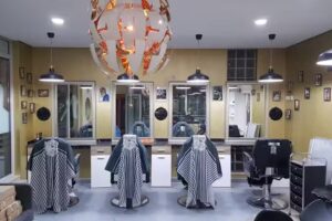 Goldene Schere Herrenstudio