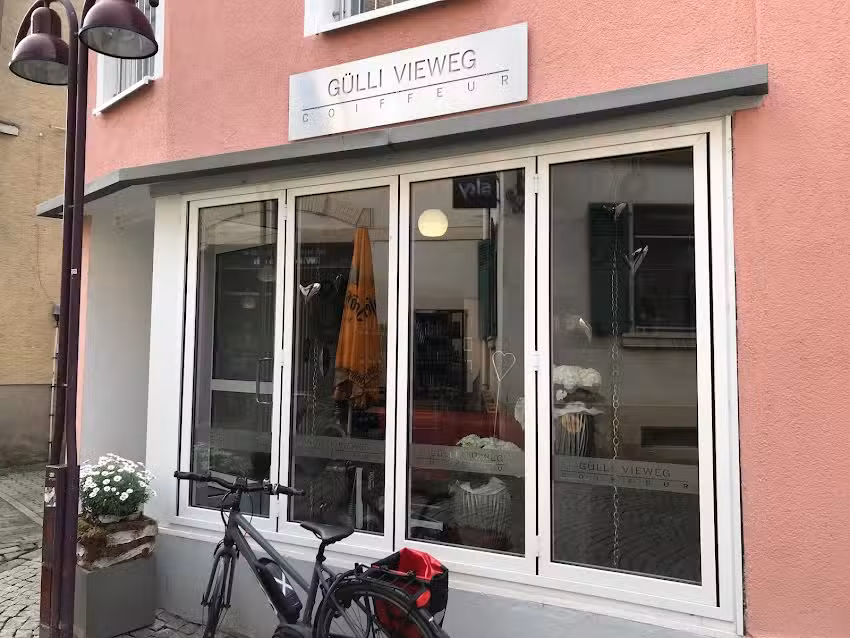 G&uuml;lli Vieweg Coiffeur