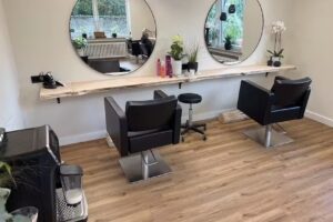 Haar Atelier by Elena Kohnen