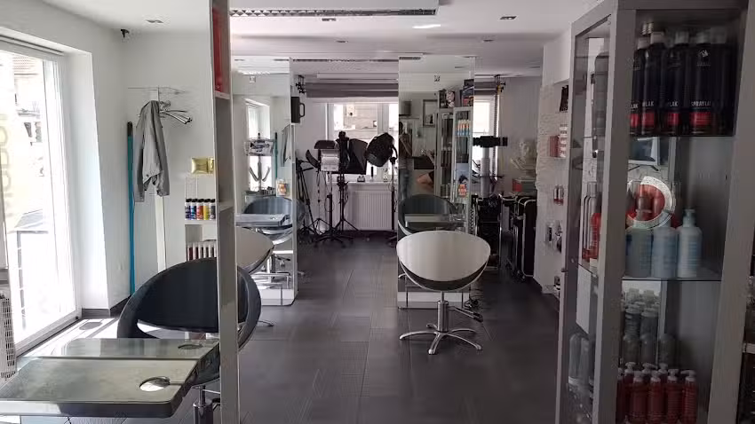 Haar Kult Friseursalon & Kosmetik