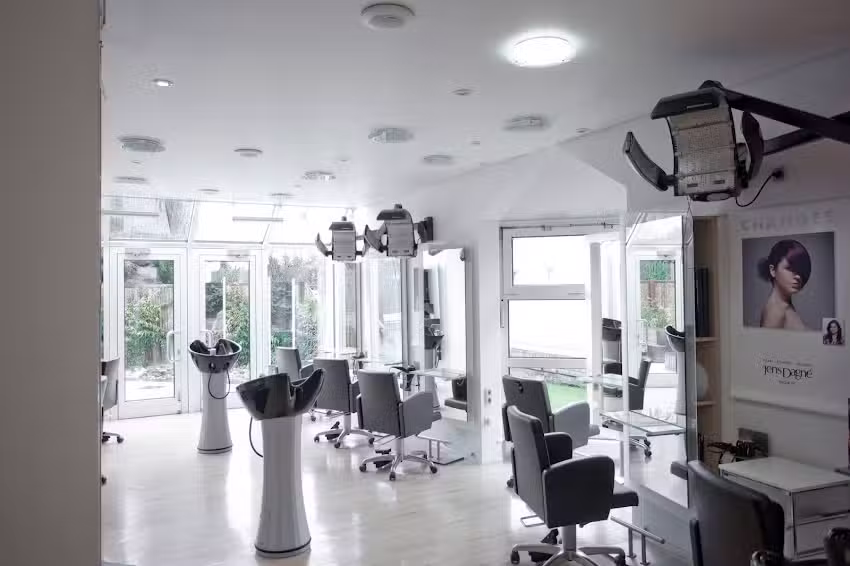 Haare . Kosmetik . Zweithaar . Jens Dagn&eacute;