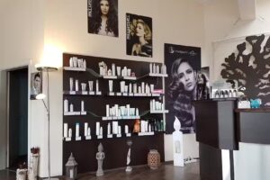 Haare & Mehr Schnittzauber Friseur Inh. Silvia Übelein