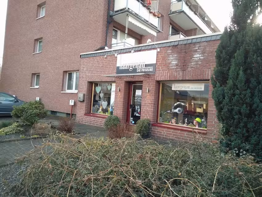 Haargenau &ndash; Die Friseure