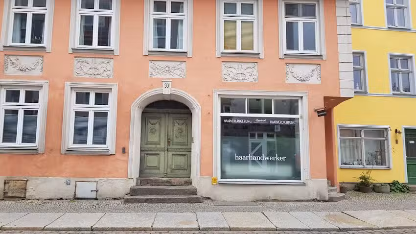 haarhandwerker Anita Schmid