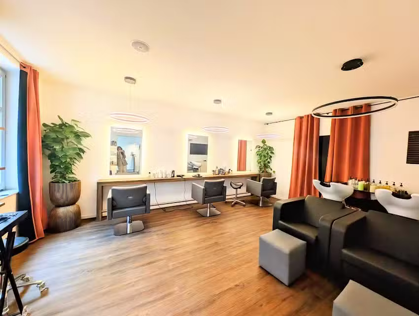 Haarmacherei Friseur Stuttgart