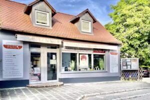 Haarsalon Pars + Haarglättung + Haarverlägerung