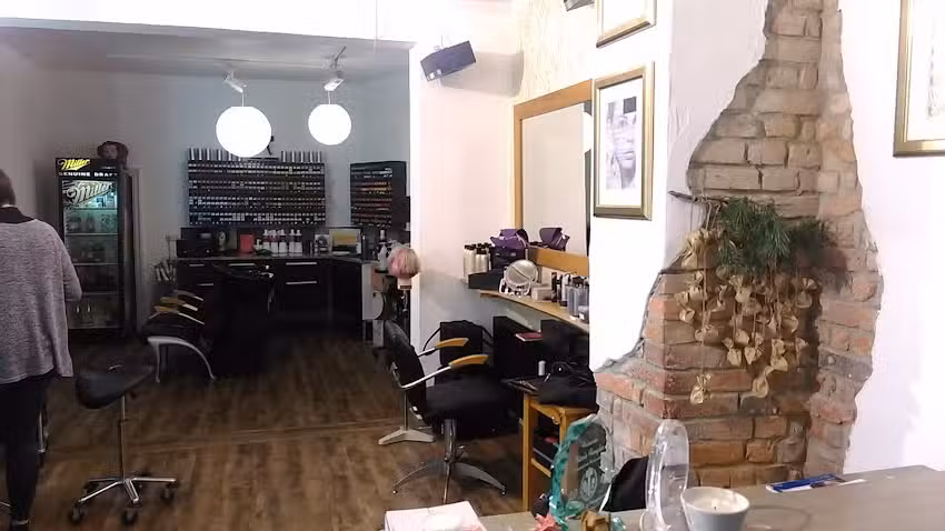 Haarschneidesalon Nicole Goyn