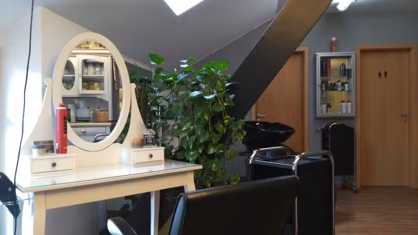 Haarstube Friseur