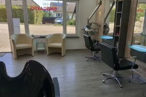 Haarstudio EiNZiGARTiG Rainau – Buch