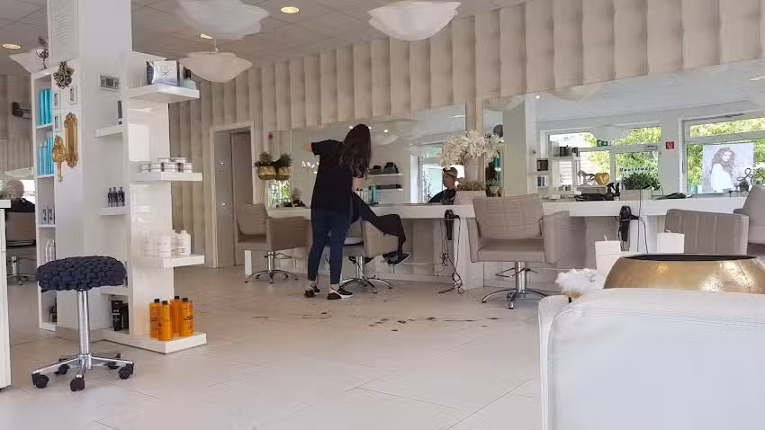 Haarstudio Hanii-Fee