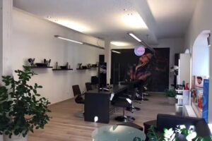Haarstudio Kamm-in