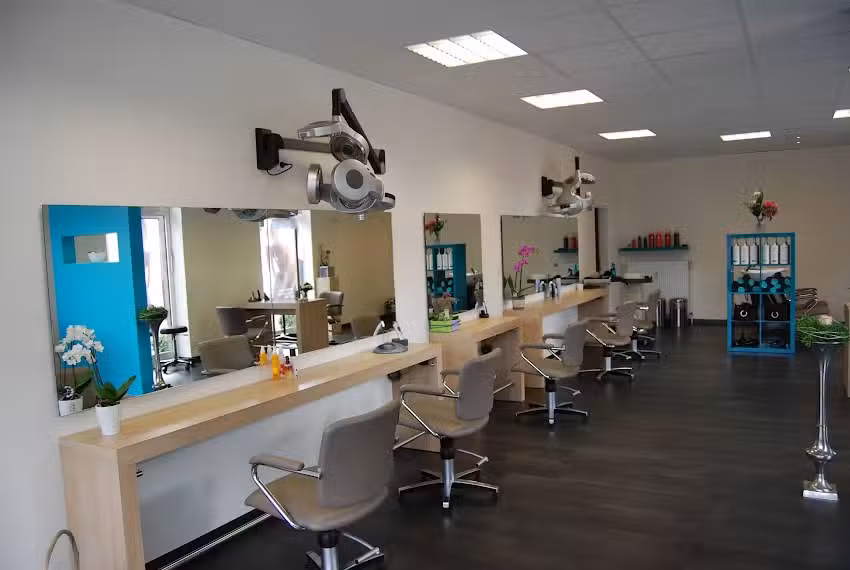 Haarstudio K&ouml;nigsesch