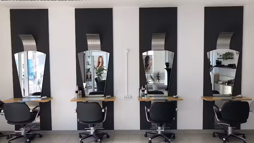 Haarstudio La Testa &ndash; Maria Braginez