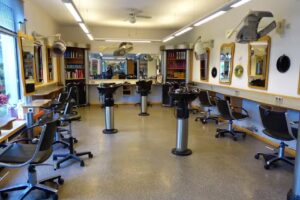 Haarstudio M&auml;rz