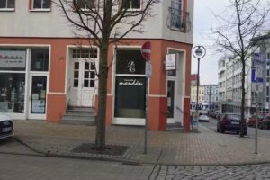 Haarstudio Mond&auml;n