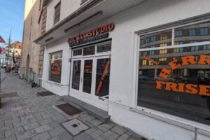 Haarstudio &Ouml;zel