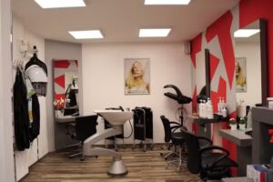 Haarstudio &bdquo;Schnittpunkt&ldquo;