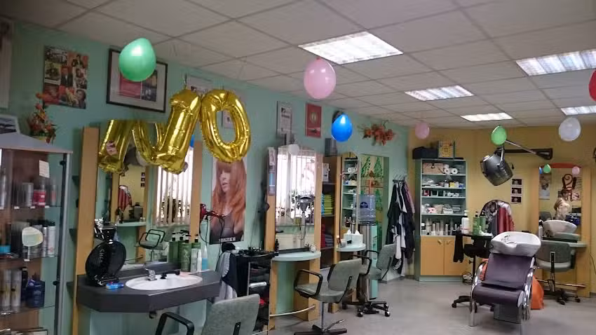 Haarstudio Simone H&ouml;hn