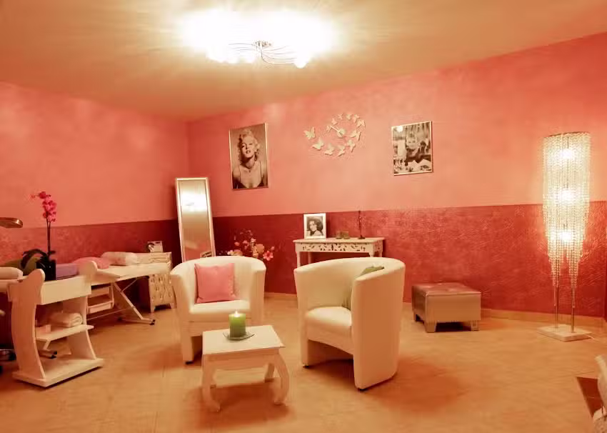 Haarstudio u. Wimpernatelier &bdquo;Style-Lines&ldquo;