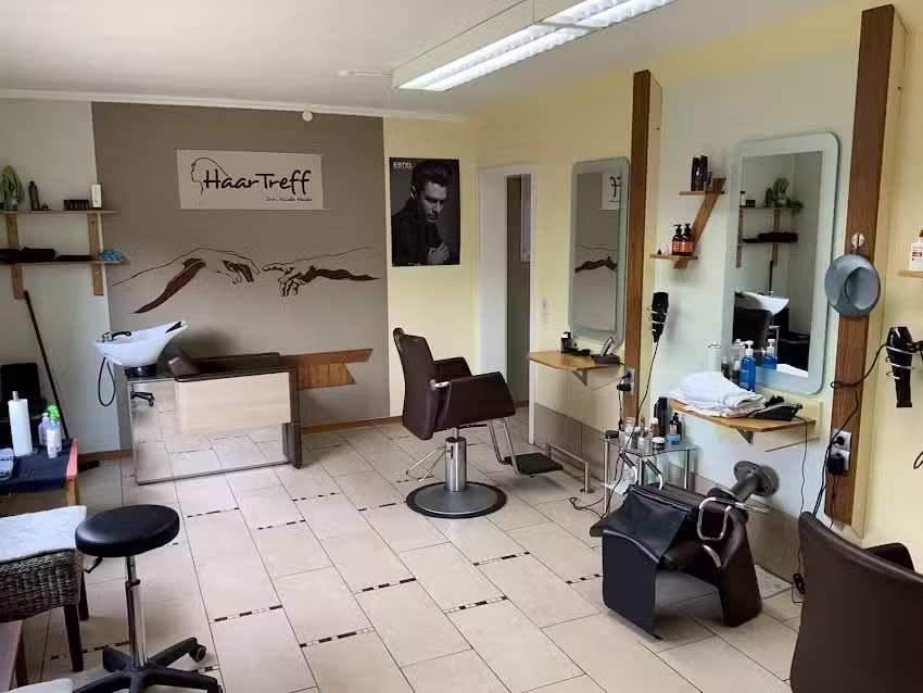 HaarTreff &ndash; Inhaber Nicole Hauke