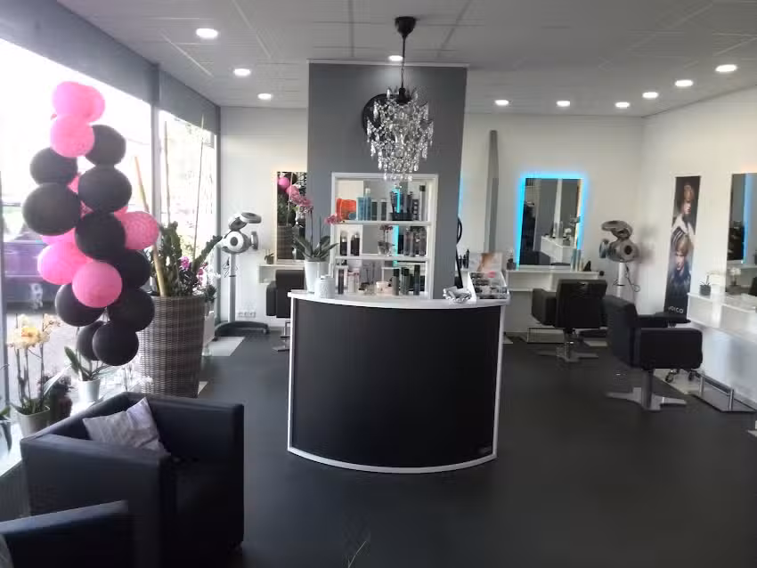 Haarverdichtung & Haarverl&auml;ngerung HR Styling &ndash; Friseur Bargteheide