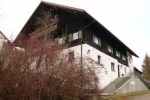 Haarwerk am Kraftwerk by Sabrina