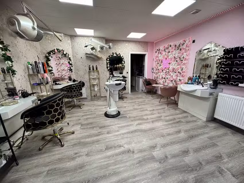 Haida.s Salon