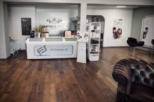 Hair & Beauty Lounge